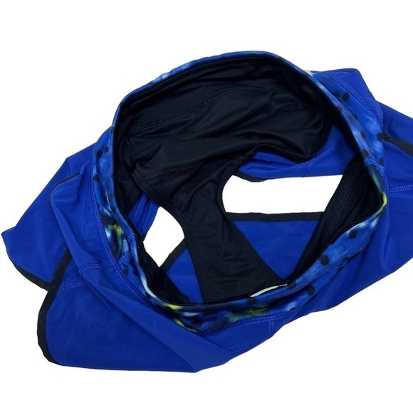 Lululemon Run: Speed Short *4-way Stretch
Sapphire Blue / Washi Weave Angel - Picture 2 of 4